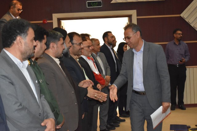 IMG_20240505_160311_355_copy_640x426